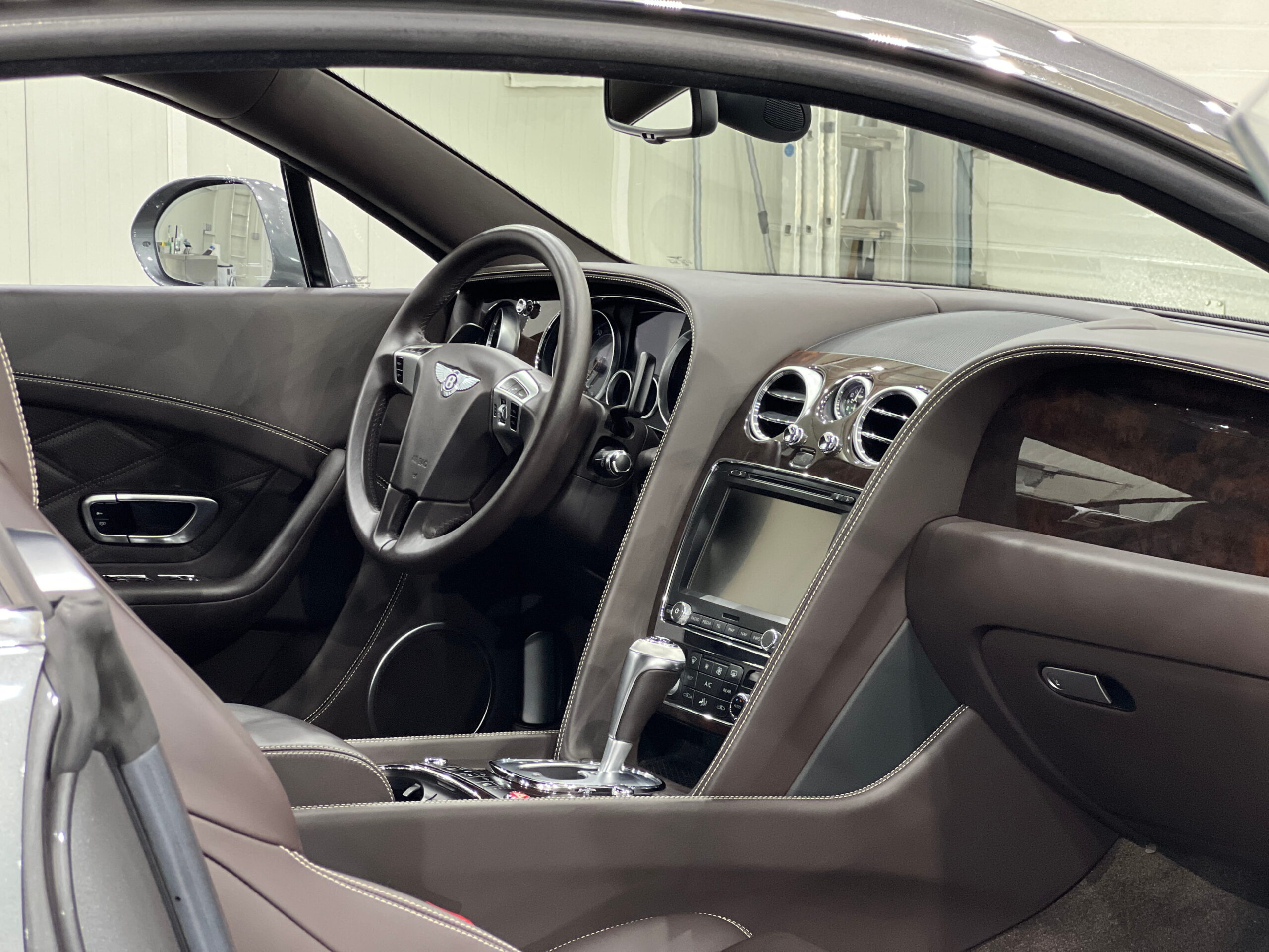 Bentley (3) detailing auto interior exterior